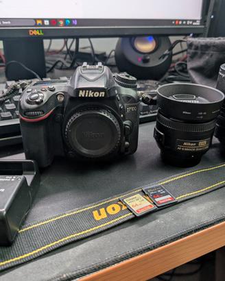 Nikon D7100 + 2 Obiettivi + Accessori
