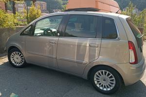 Lancia Musa 1.4 8 V 77CV