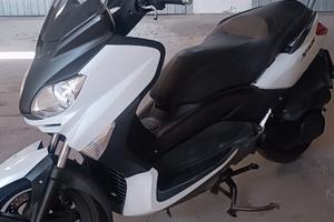 Scooter x max 250