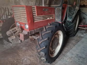 Trattore Fiat 890 DT