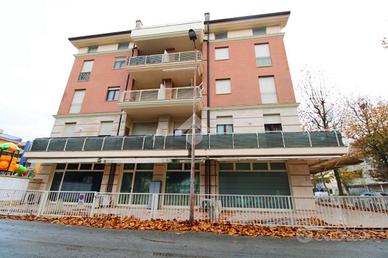 3 LOCALI A RIMINI