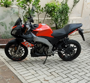 Aprilia Tuono 125