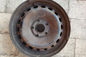 4 cerchi in ferro da 15" 5 fori