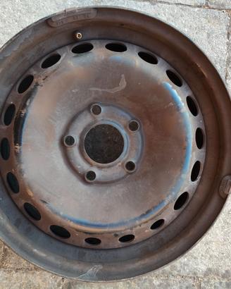 4 cerchi in ferro da 15" 5 fori