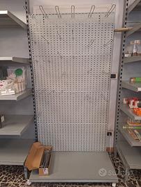 Espositore in metallo con ganci