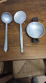 Antichi utensili da cucina. "Angolo vintage"