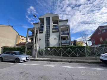 MONOLOCALE A LISSONE