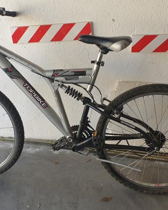 x ricambi bicicletta  26'telaio in alluminio  