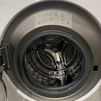 Nuova con Garanzia  LG- LAVASCIUGA LG 12/7 KG