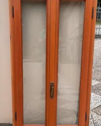 Finestre porte legno