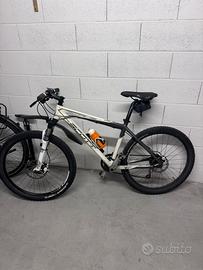 Mountainbike Scott scale 50