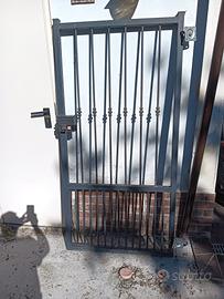 cancelletto pedonale in ferro anodizzato. 90x182