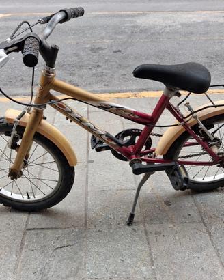 Bicicletta per bambini  marca OLMO