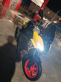 APRILIA SR GT 125
