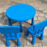 Tavolino Mammut Ikea e 2 sedie