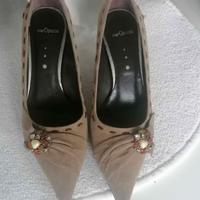 Scarpe in pelle scamosciato
