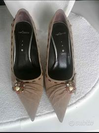 Scarpe in pelle scamosciato