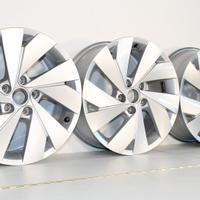 4 Cerchi Originali GOLF 8 - 17" + Sped Gratis