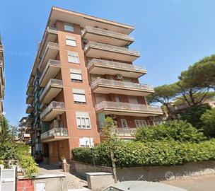 COLLEVERDE trilocale zona centrale