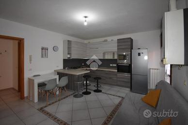 3 LOCALI A CASTIGLIONE DELLE STIVIERE