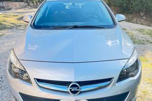 Opel Astra j