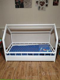 Lettino montessoriano bianco