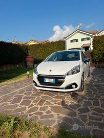Peugeot 208 1.5 bluehdi 102cv