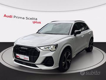 AUDI Q3 35 1.5 TFSI Evo2 Identity Black S tronic