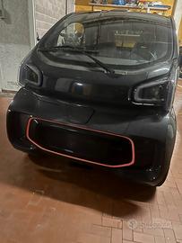 Xev Yoyo full electric nera