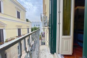 2 LOCALI A TRANI