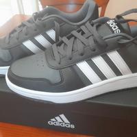 SCARPE ADIDAS HOOPS MIS. 43 1/3 Nuove Scatola