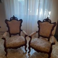 n.2 Poltrone in noce massello anni '60