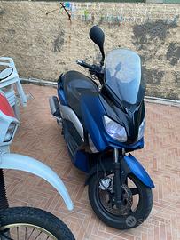 Yamaha X-Max 125 - 2010
