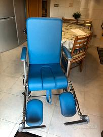 Carrozina anziani disabili