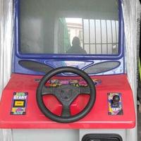 Cabinato di guida thrill drive arcade videogame