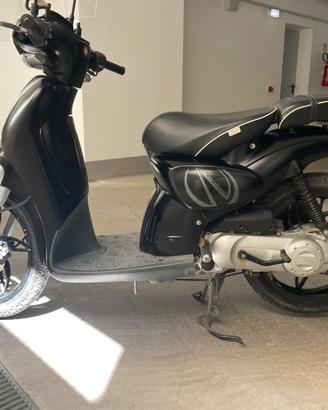 Aprilia Scarabeo 50cc 2T