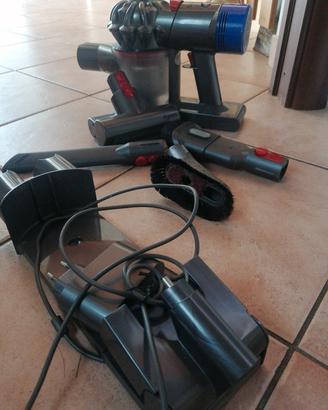 accessori aspirapolvere senza filo dyson V8