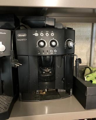 Macchina da caffè - de Longhi Magnifica