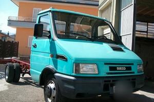 Ricambi iveco daily 35-10. 3512