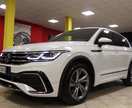 VOLKSWAGEN Tiguan 2.0 TDI 150 CV SCR DSG R-Line