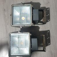 2 faretti esterno  4700ml  grafite 37w 4000K 