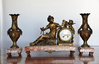 Antico orologio da tavolo "parigina" trittico