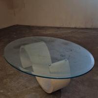 TAVOLINO IN PIETRA LECCESE E IN CRISTALLO 