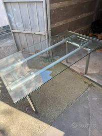 Tavolo vetro