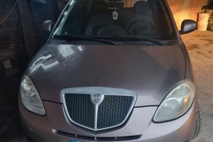 Lancia Ypsilon 2010
