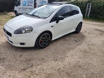 Fiat grande punto 1 3 multijet 