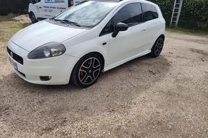 Fiat grande punto 1 3 multijet 