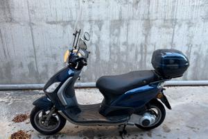 Piaggio Fly 125