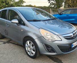 Opel Corsa 1.2 GPL 