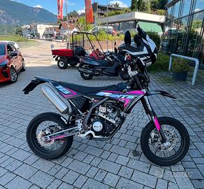 Fantic 125 motard performance 2020